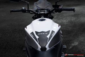 Suzuki GSX-S bild 8