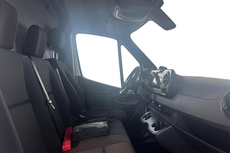Mercedes Sprinter bild 6