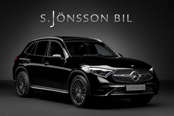 Mercedes GLC200 4MATIC AMG / Panorama / Akustikglas / Minne - 2023