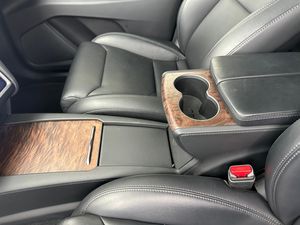 Tesla Model X bild 27