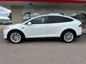 Tesla Model X bild 2