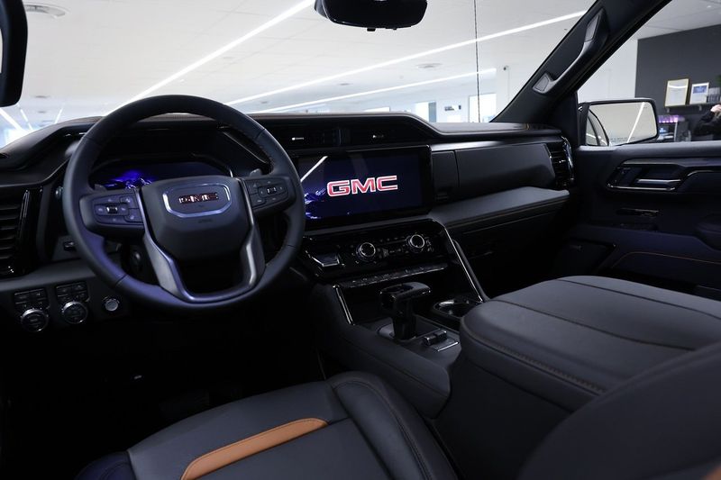 GMC Sierra bild 16