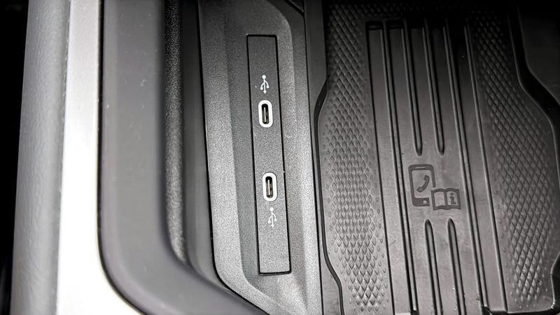 Volkswagen Passat bild 18