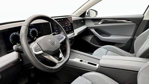 Volkswagen Passat bild 7