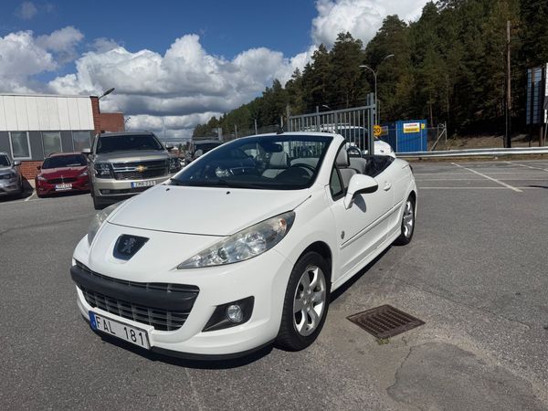Peugeot 207 CC 1.6 VTi 120hk Endast 7100 mil Nyservad Roland Garros - 2012