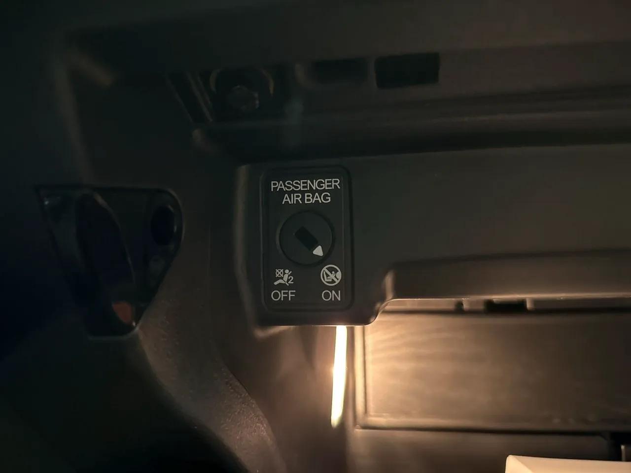 Vehicle image 23