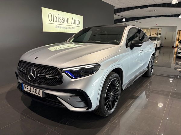 Mercedes GLC300 e Coupé 4MATIC AMG Glastak - 2024