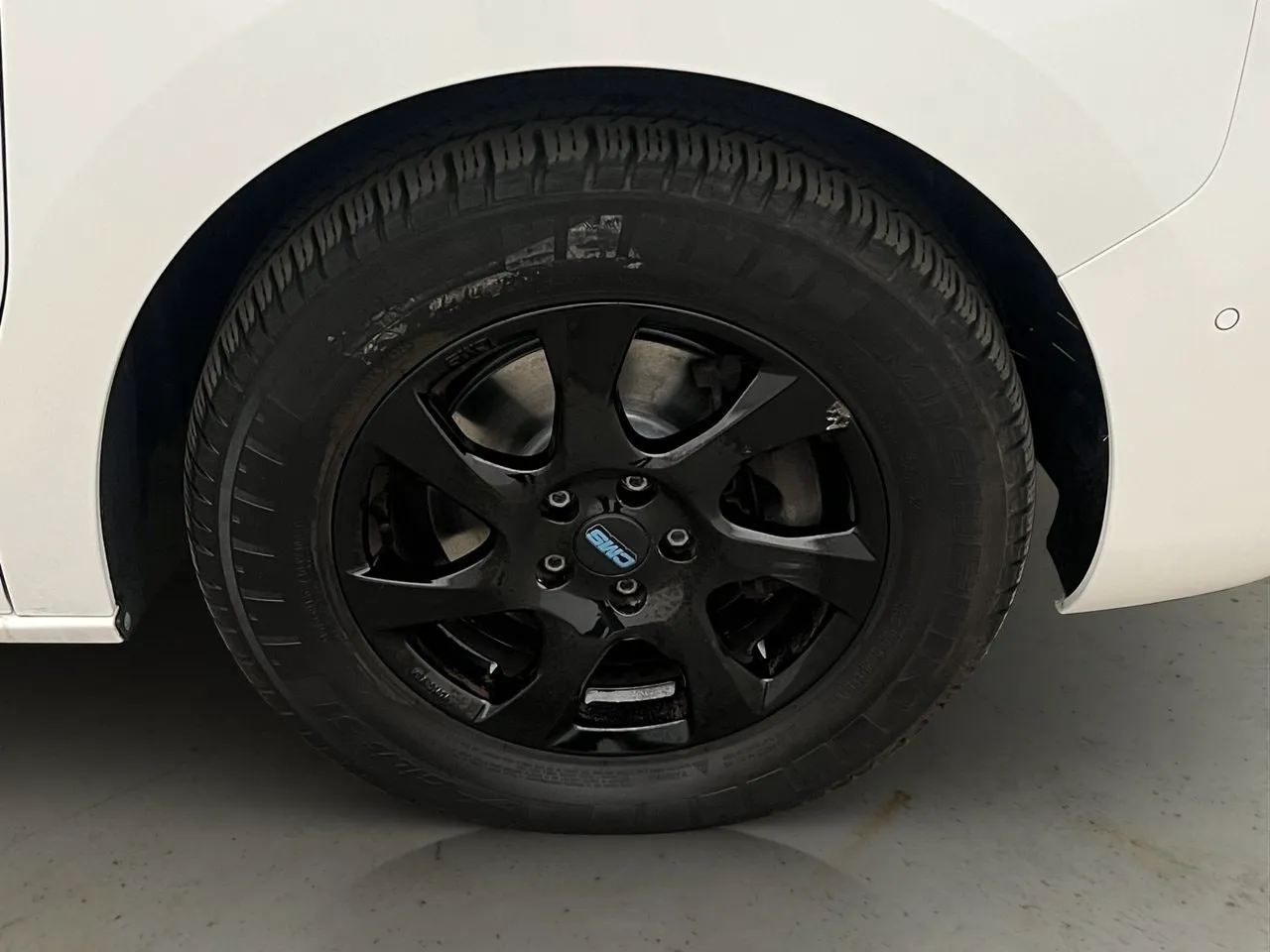 Vehicle image 31