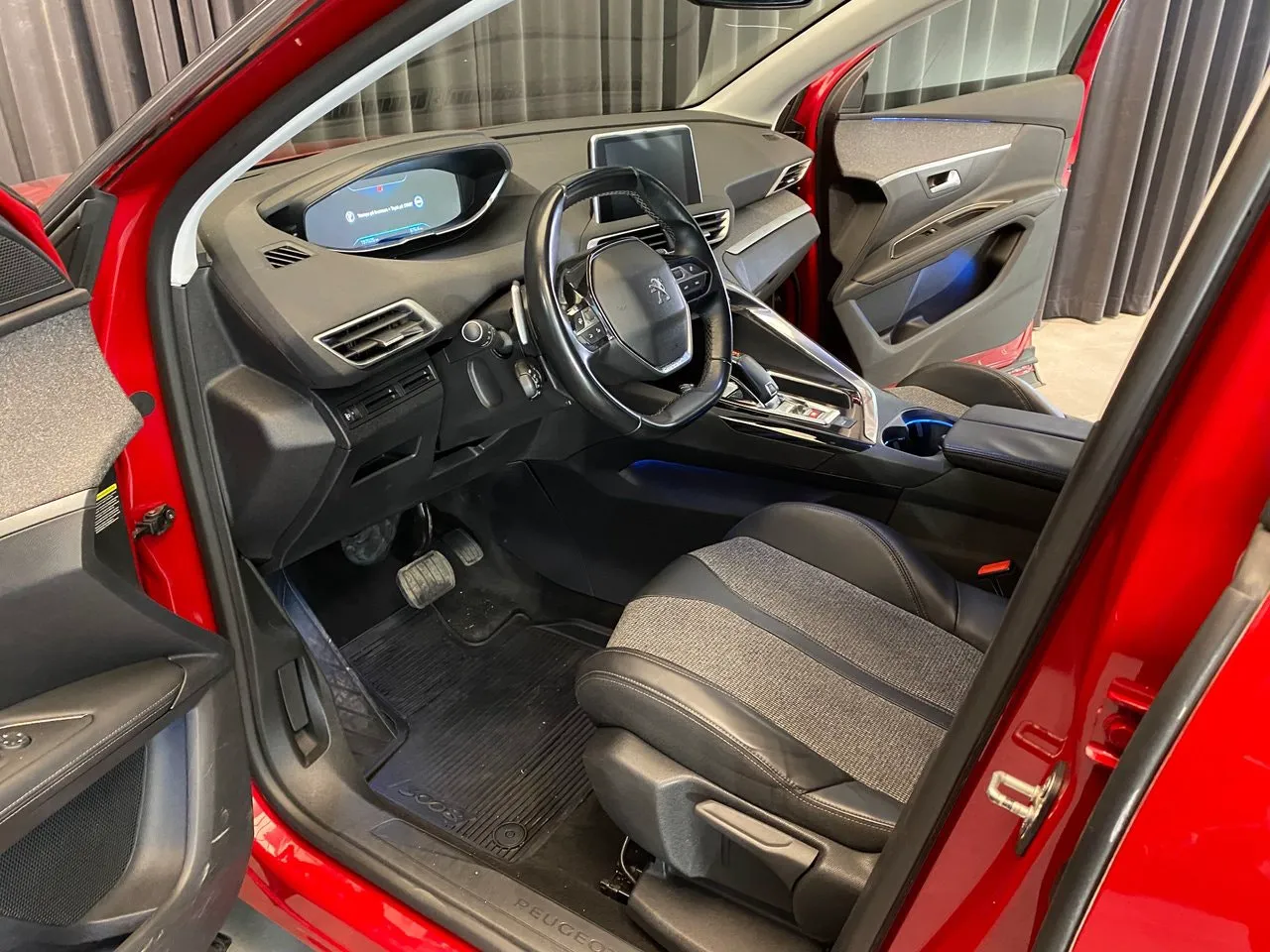 Vehicle image 31