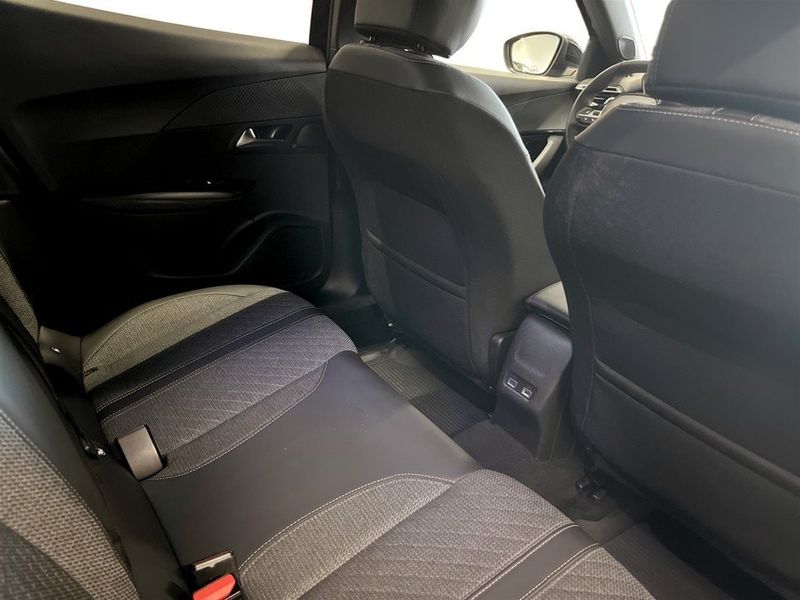 Peugeot 2008 bild 13
