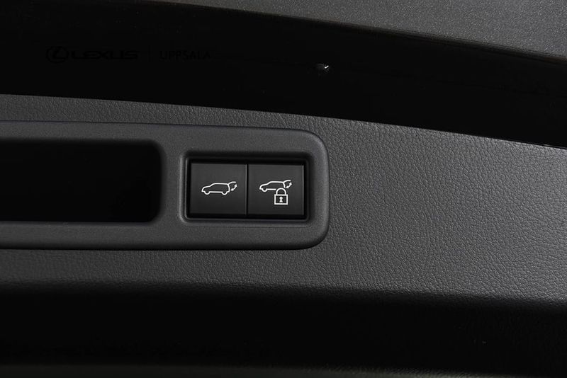 Lexus RX bild 11