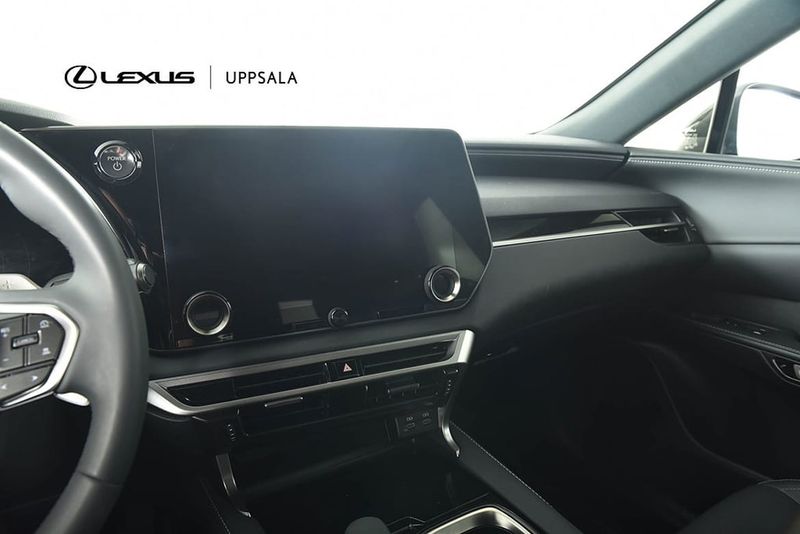 Lexus RX bild 17
