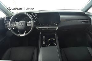 Lexus RX bild 8