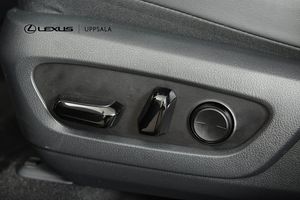 Lexus RX bild 12
