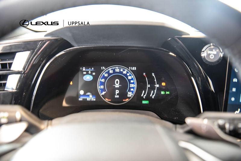 Lexus RX bild 18