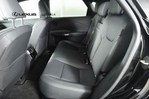 Lexus RX bild 7