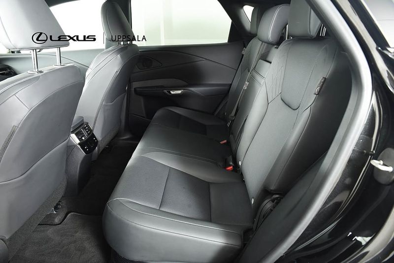 Lexus RX bild 7