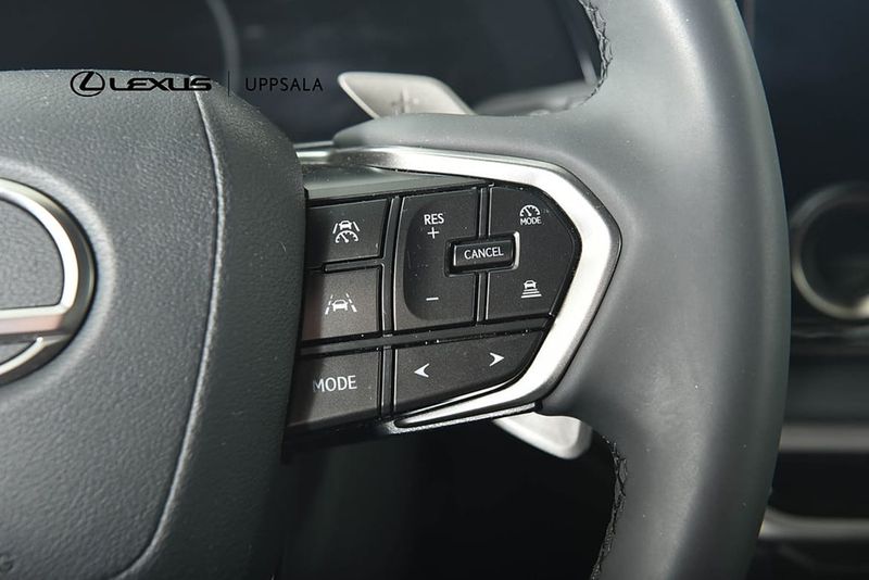 Lexus RX bild 15