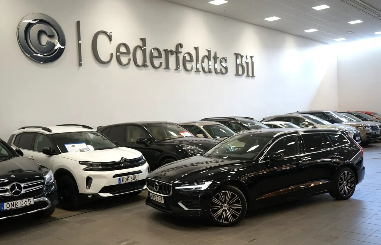 Vehicle image 20