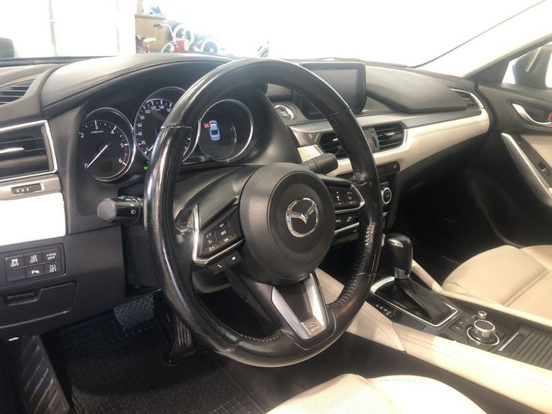 Mazda 6 bild 6