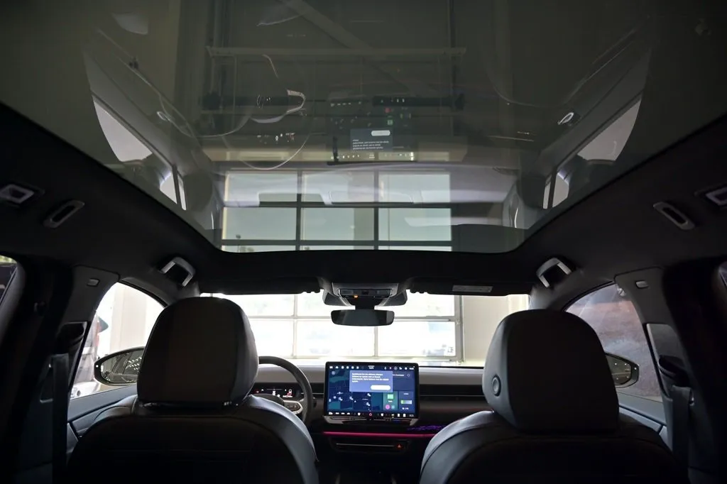 Vehicle image 21