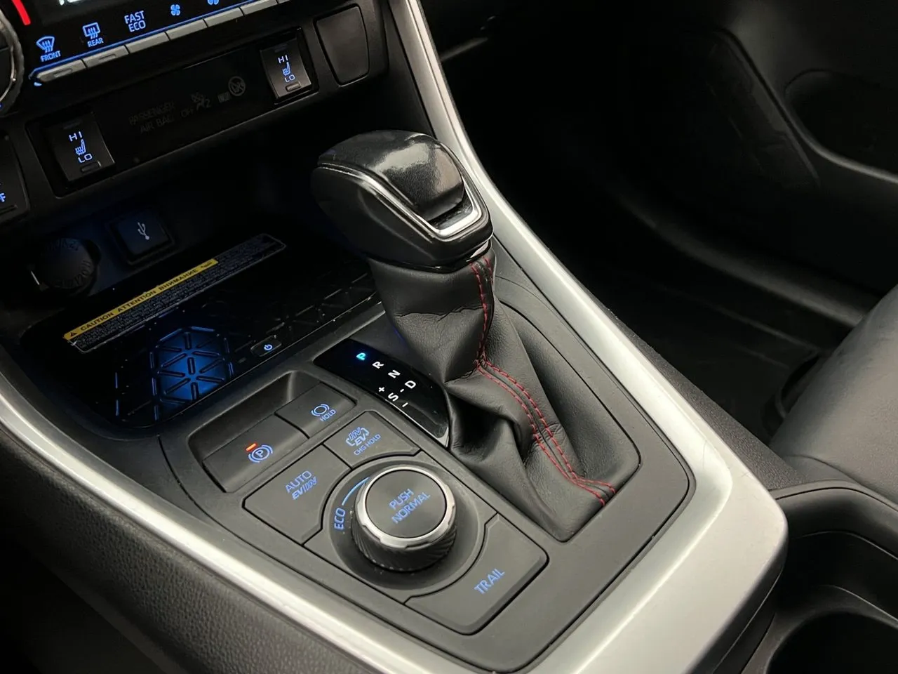 Vehicle image 21
