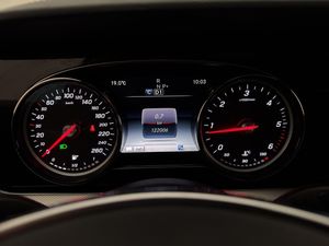 Mercedes E200 bild 19