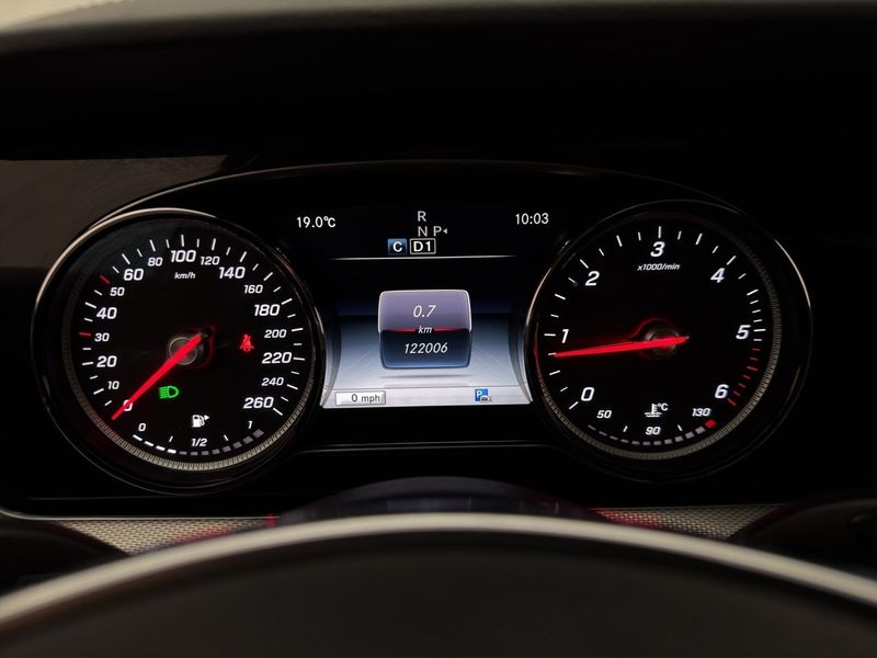 Mercedes E200 bild 19