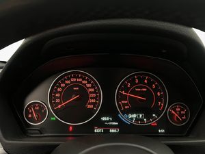 BMW 320 bild 24