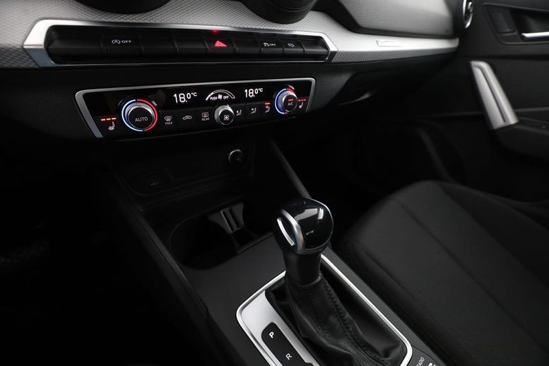 Audi Q2 bild 24