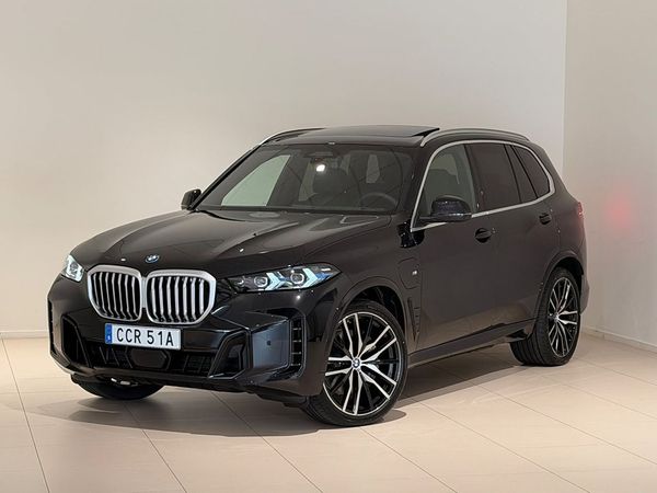 BMW X5 xDrive50e xDrive 50e, M-Sport-Business Ed, Panorama, Komfortstol - 2026