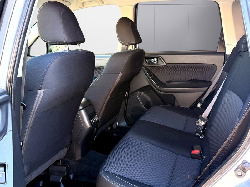 Subaru Forester bild 16