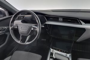Audi Q8 e-tron bild 15