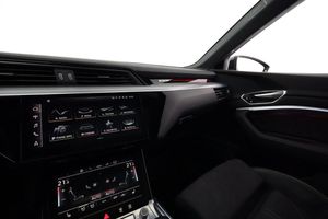Audi Q8 e-tron bild 24