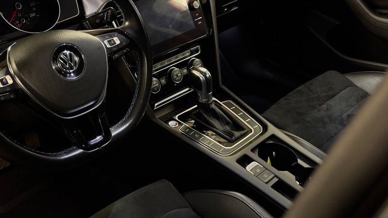 Volkswagen Passat bild 23