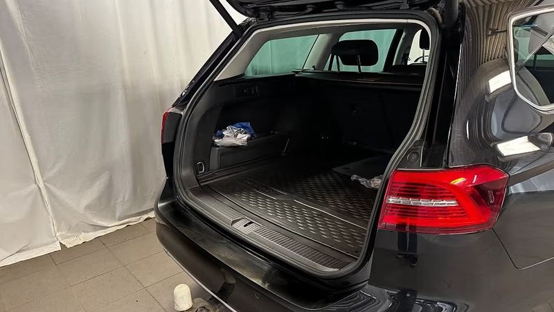 Volkswagen Passat bild 14
