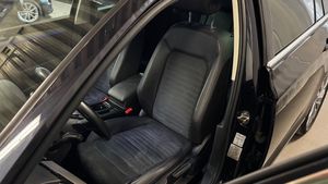 Volkswagen Passat bild 15