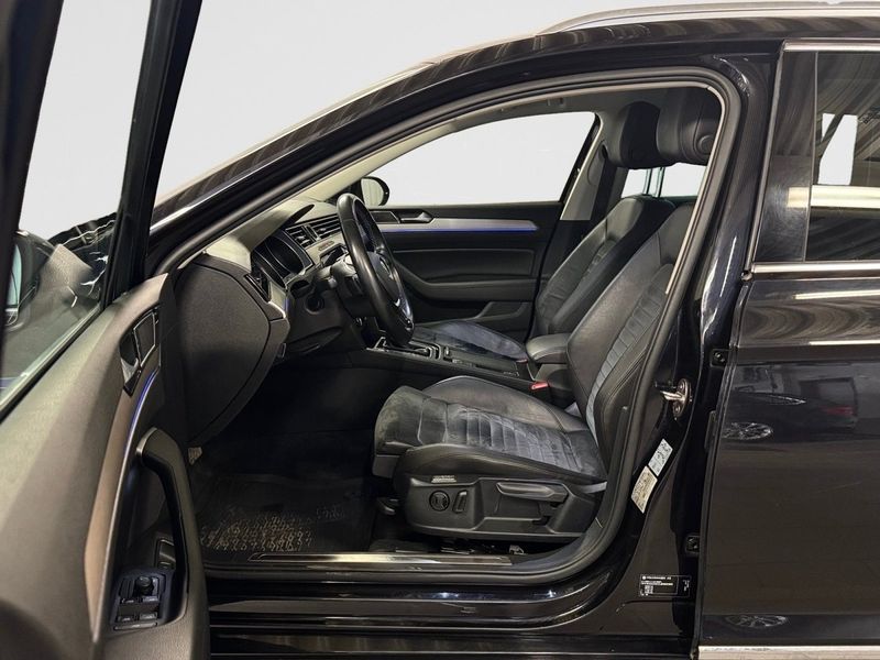 Volkswagen Passat bild 13