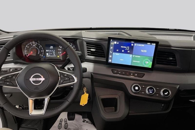 Nissan Interstar bild 7