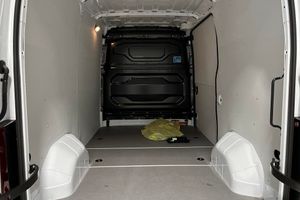 Nissan Interstar bild 14