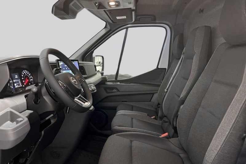 Nissan Interstar bild 8