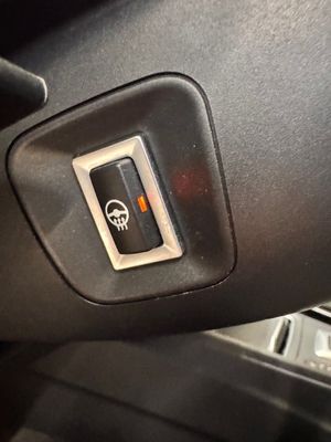 BMW 320 bild 10