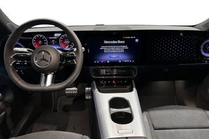 Mercedes CLA250 bild 9