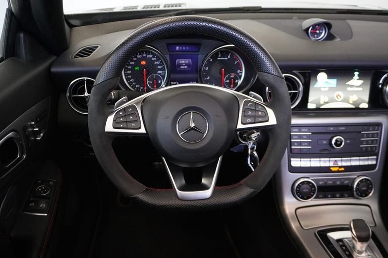 Mercedes SLC43 AMG bild 16
