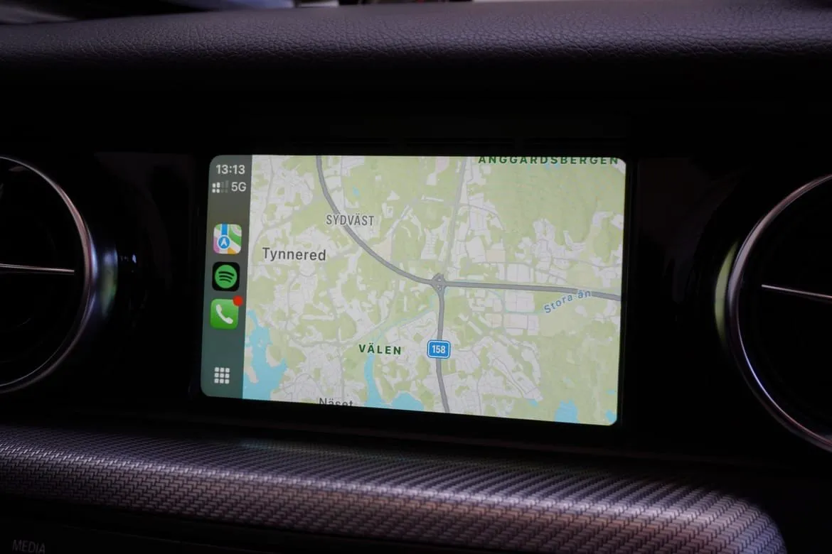 Vehicle image 22