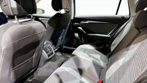 Skoda Superb bild 11