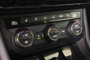 Skoda Superb bild 8