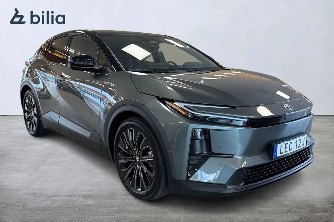 Vehicle image 19