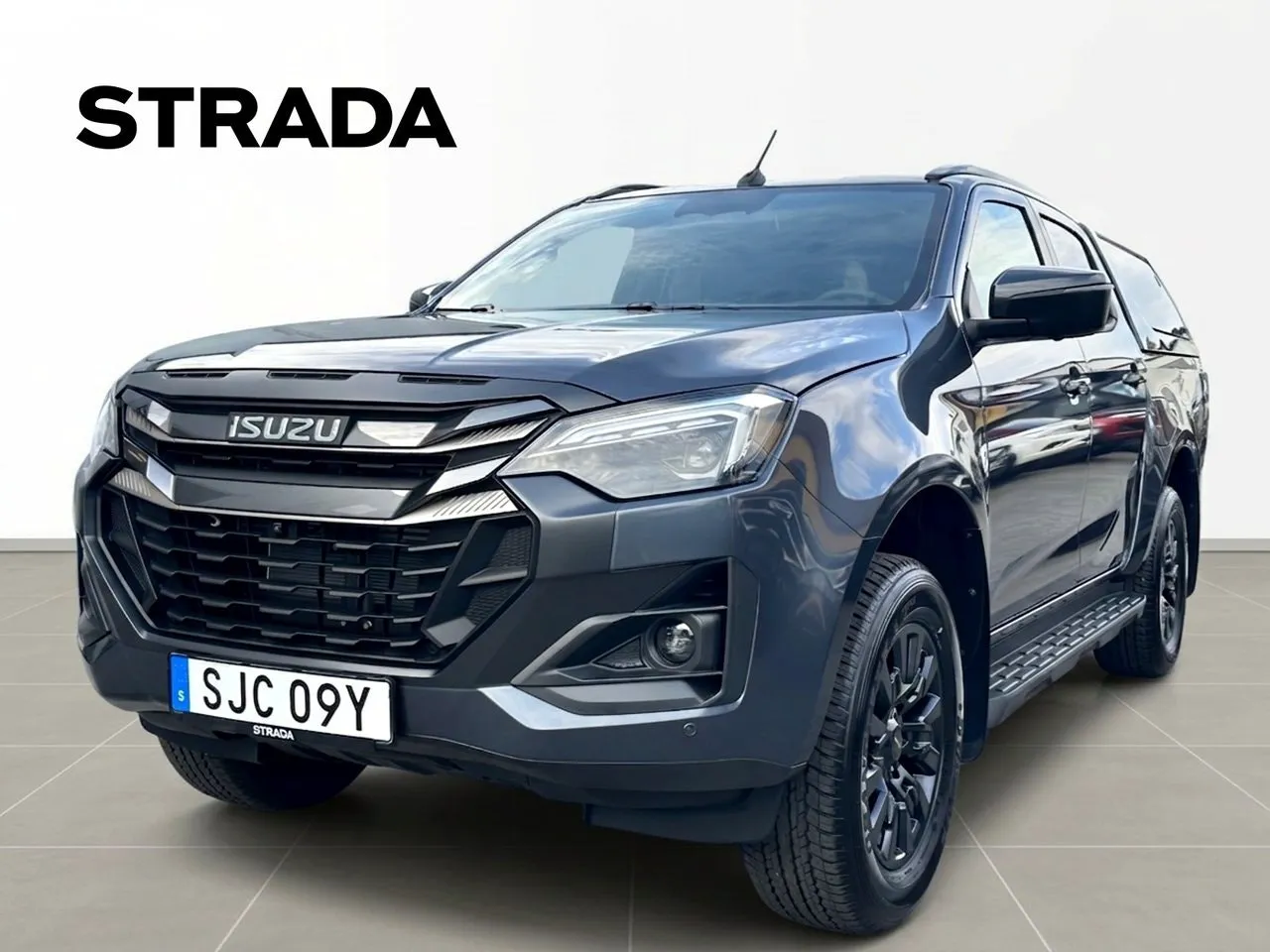 Vehicle image 3