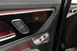 Mercedes GLC300 bild 17
